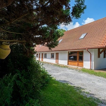 Apartamenty Stodola Jezierzany Eksteriør bilde